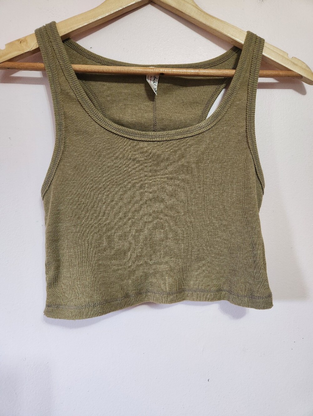 Intimately Free People Olive Green Ribbed Exposed Seam Cropped Racerback Tank M